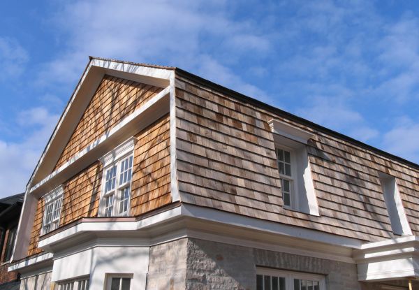 Cost of Shingle Siding Installation in Irving