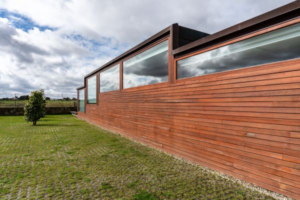 Cost of Wood Cladding Service in Irving
